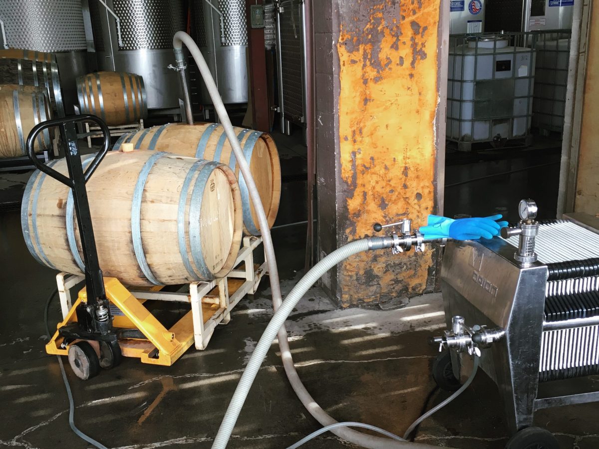 wine barrels and filter